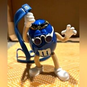 M&M's Groovy Blue Character Radio